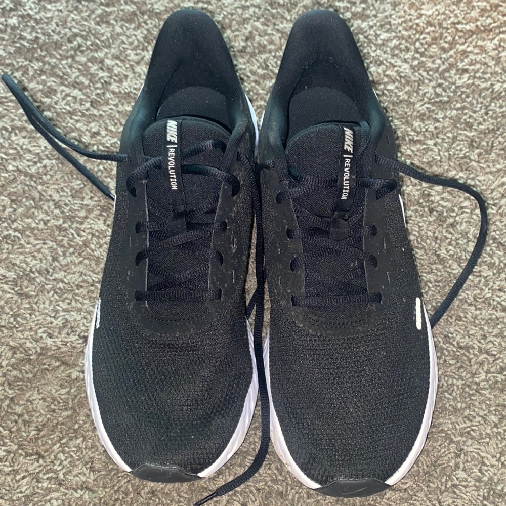 Men’s Nike Revolution Running Shoes